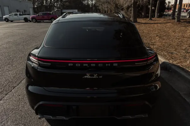 ومبيت كازينو تطبيق أندرويد/آي أو إس